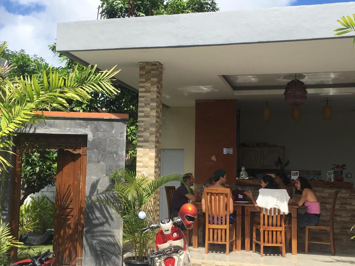 Arjuna Uluwatu Guest House エクステリア 写真